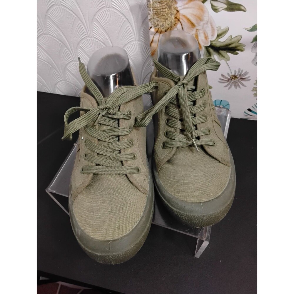 Just Be Women Olive Green Athletic shoe Size 9